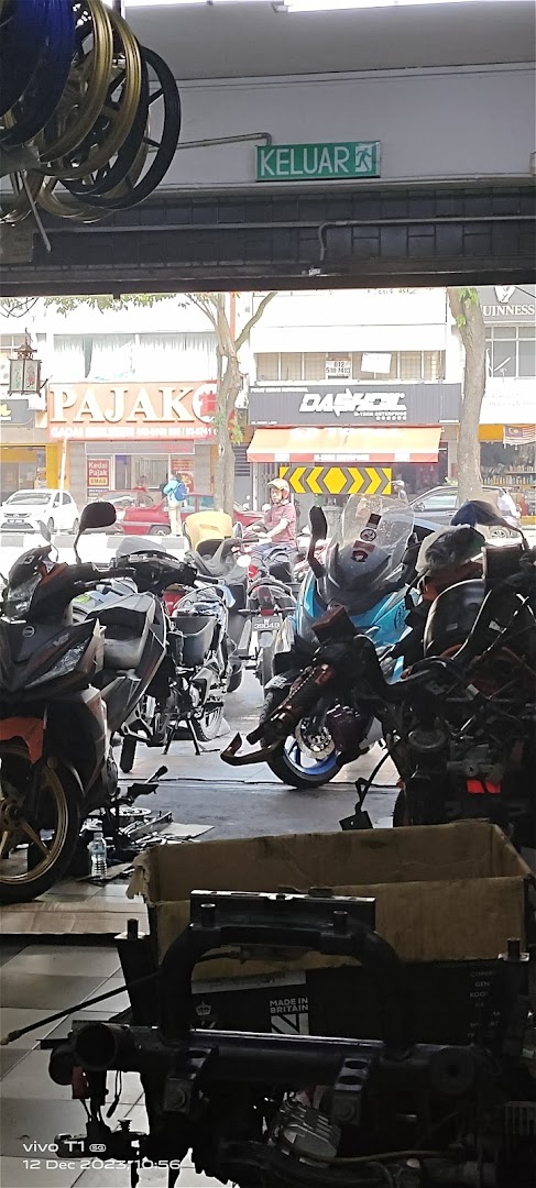 Kajang Motor Enterprise — photo 2