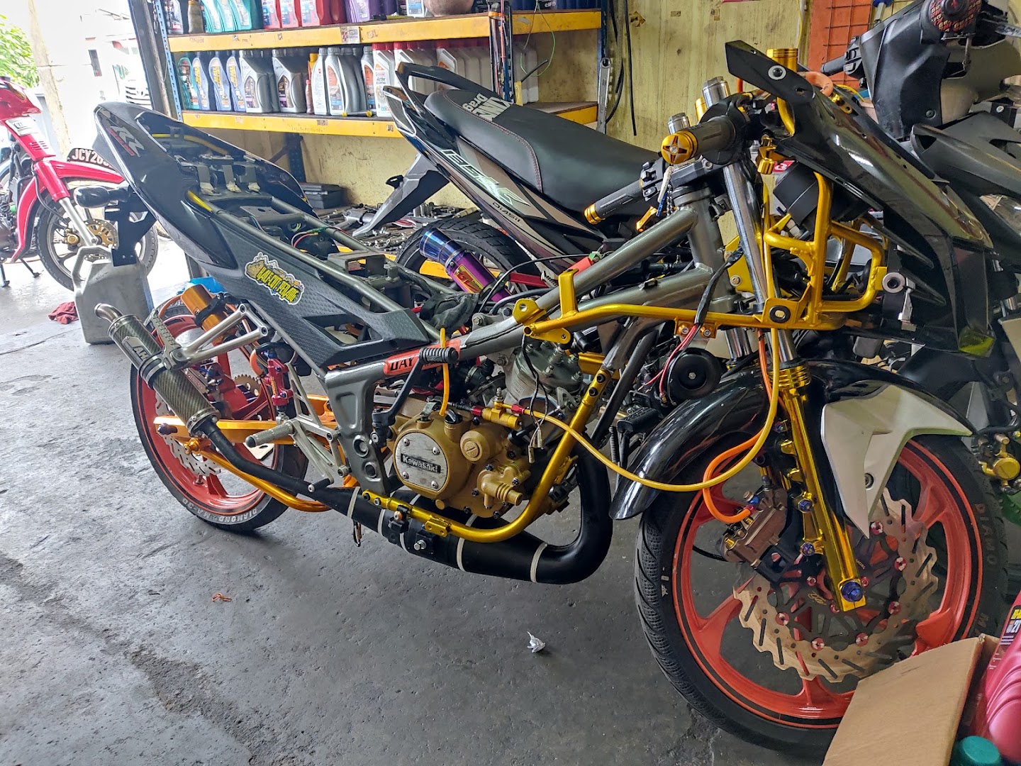 VI Motor — photo 3