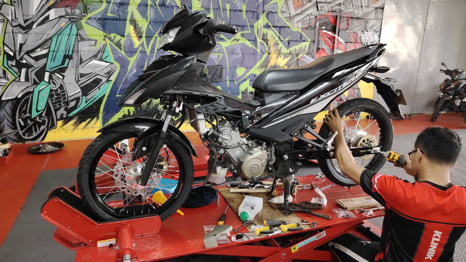 KLINIK MOTOR KUALA TERENGGANU in Kuala Terengganu