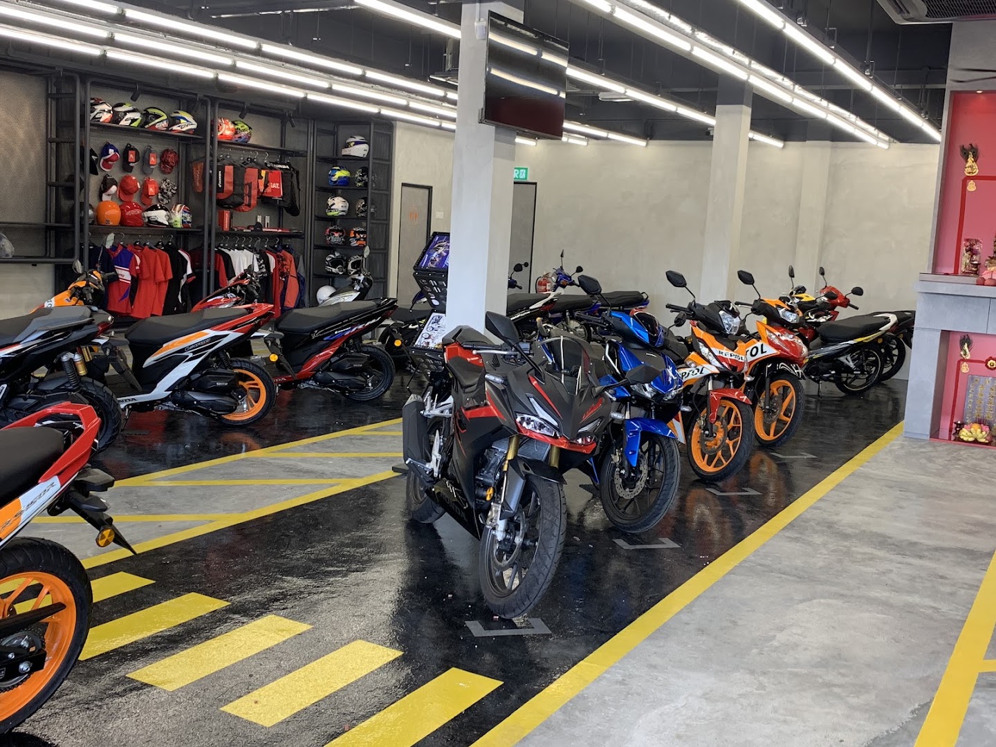 HONDA IMPIAN X - Yong Feng Motor Port Dickson — photo 2
