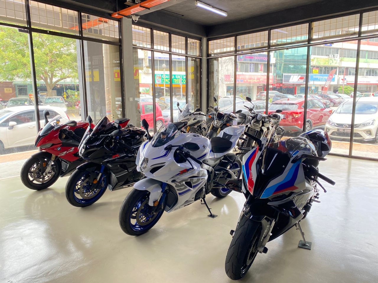 MOTO GEAR WORKSHOP (NIEZAK CONSUPSER SDN. BHD) — photo 3