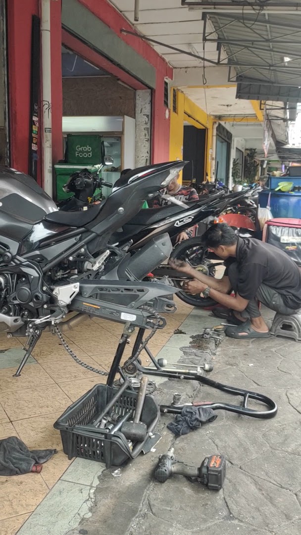 Jebat Tayar Garage — photo 2
