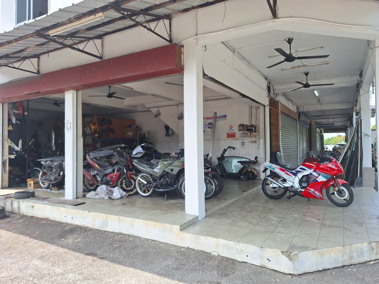 IS MOTOR — photo 3