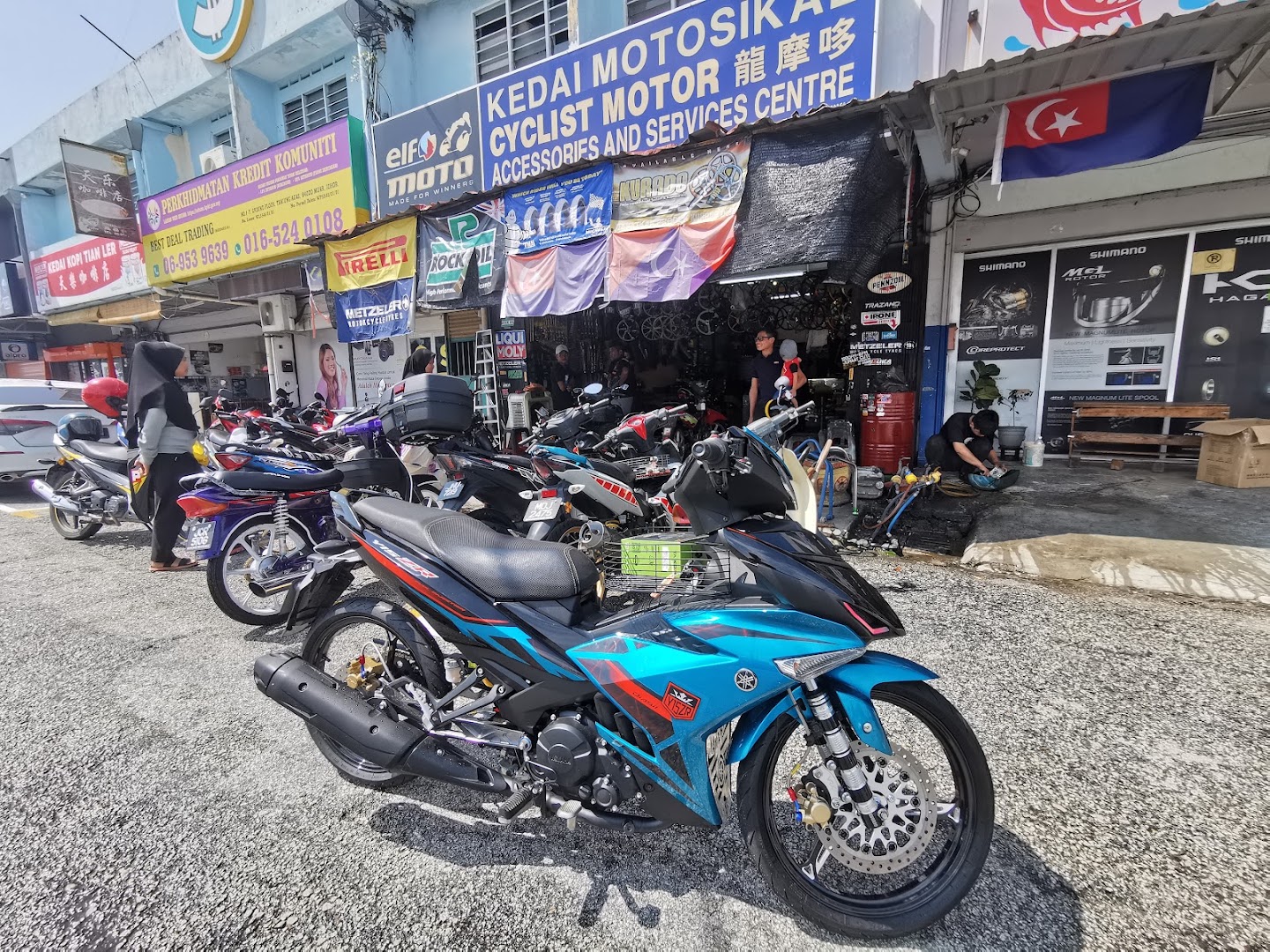 Cyclist Motor Accessories & Service Centre — photo 4
