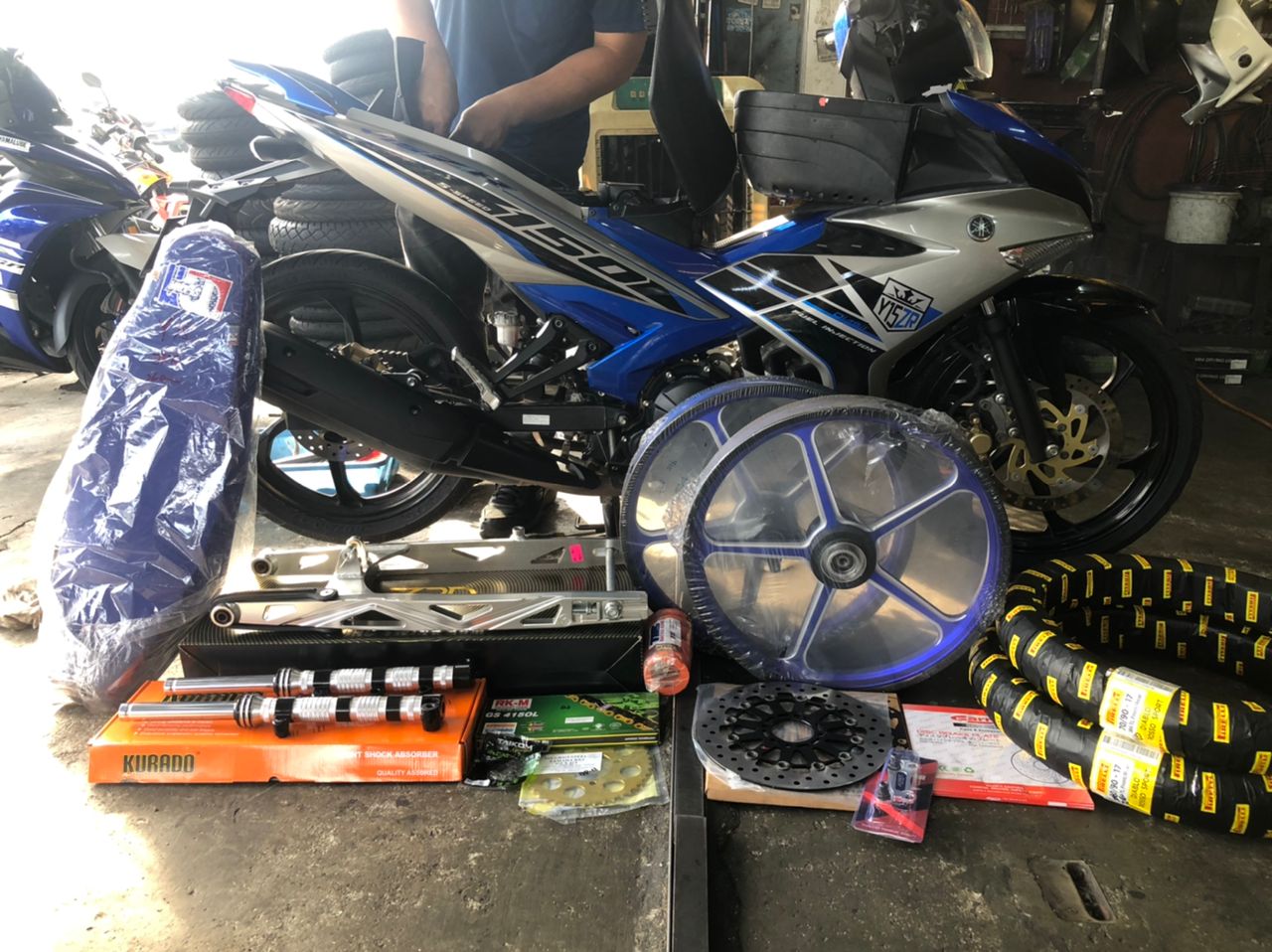Cyclist Motor Accessories & Service Centre — photo 5