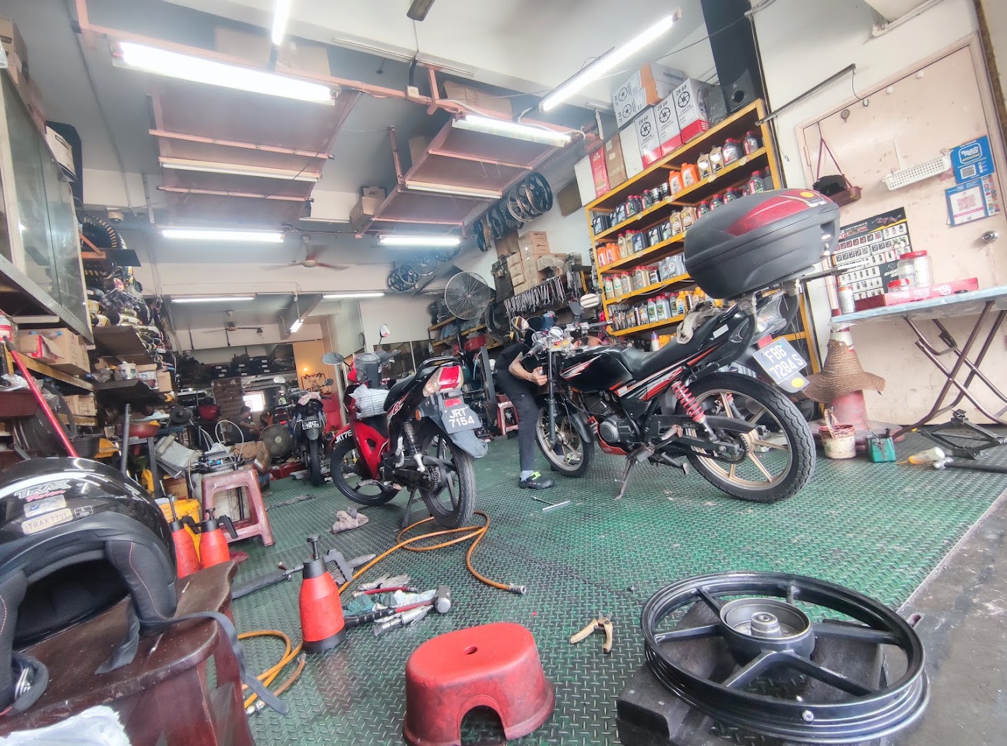 HL Motor in Johor Bahru