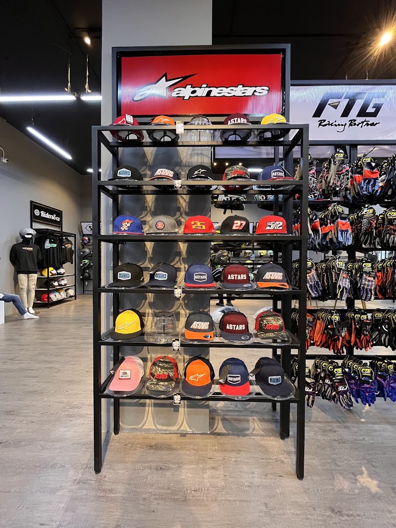 FT GARAGE KAJANG — photo 4