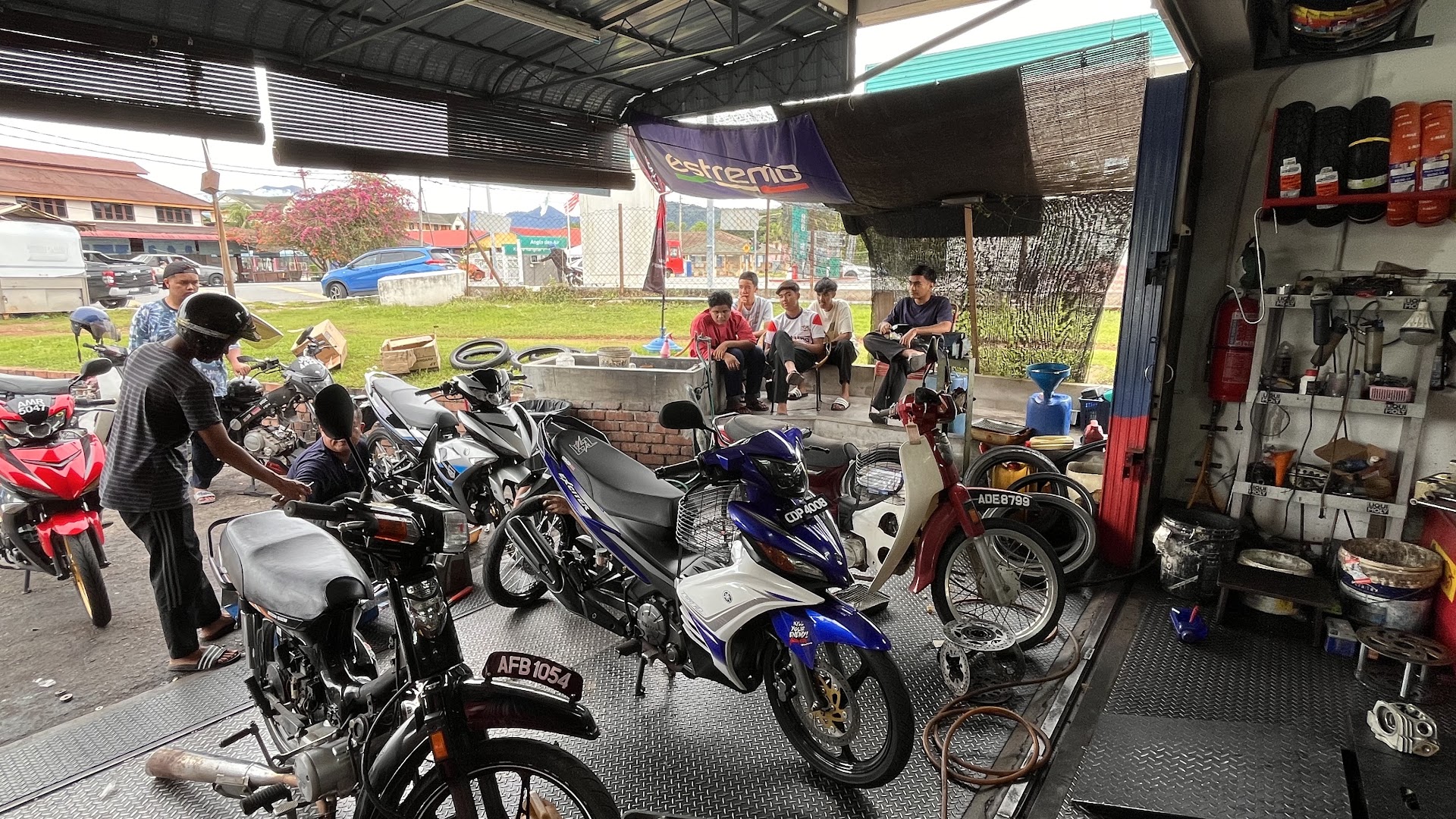 TRIPLE S MOTOR in Kuala Kangsar