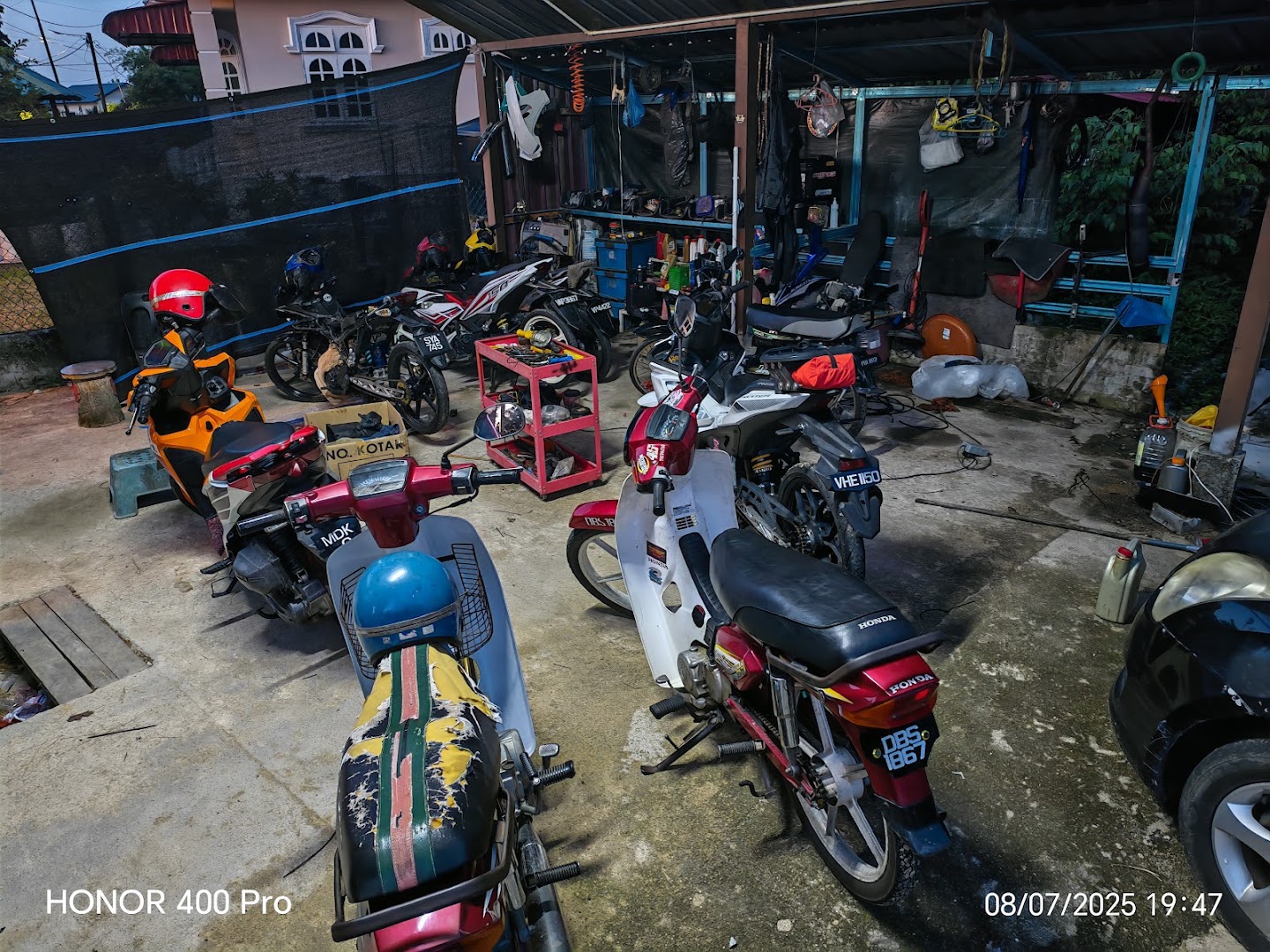 JTH Garage — photo 2
