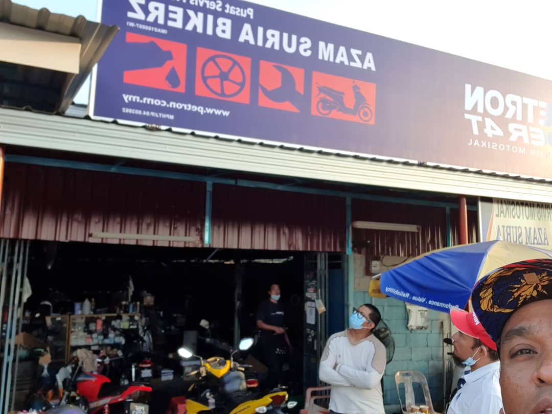 Bengkel motosikal Azam Suria Bikerz in Malacca