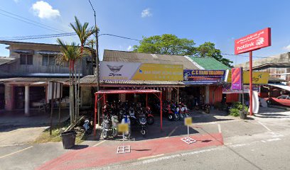 Kedai motor in Pasir Puteh