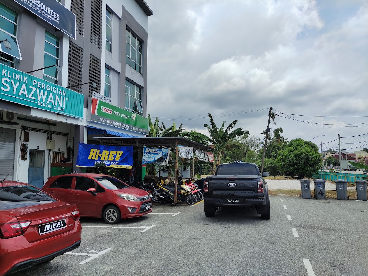 High Tech Motor Trading — photo 3