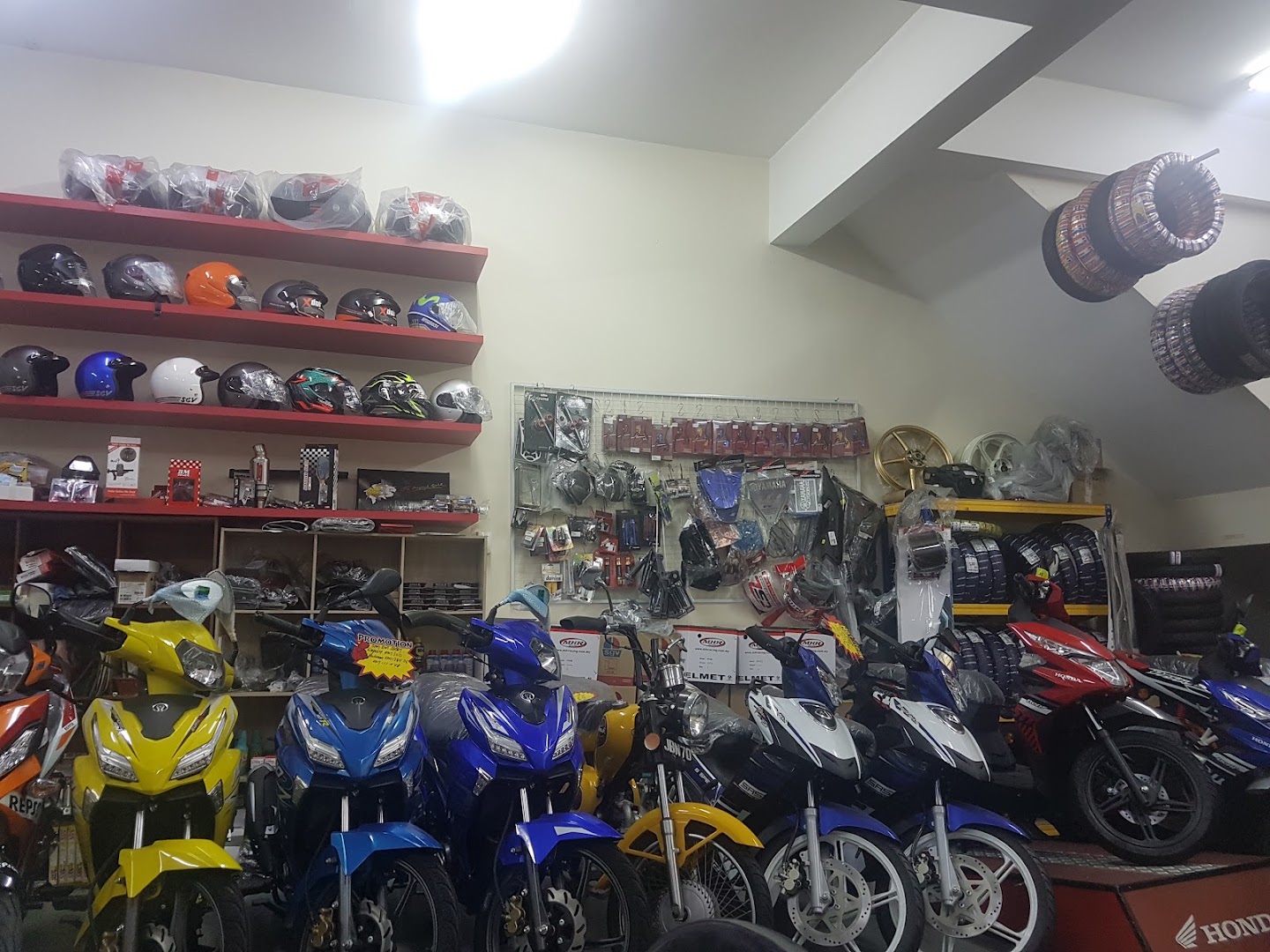 Soon Brothers Motor 2 Enterprise 孙兄弟摩哆企业 — photo 4