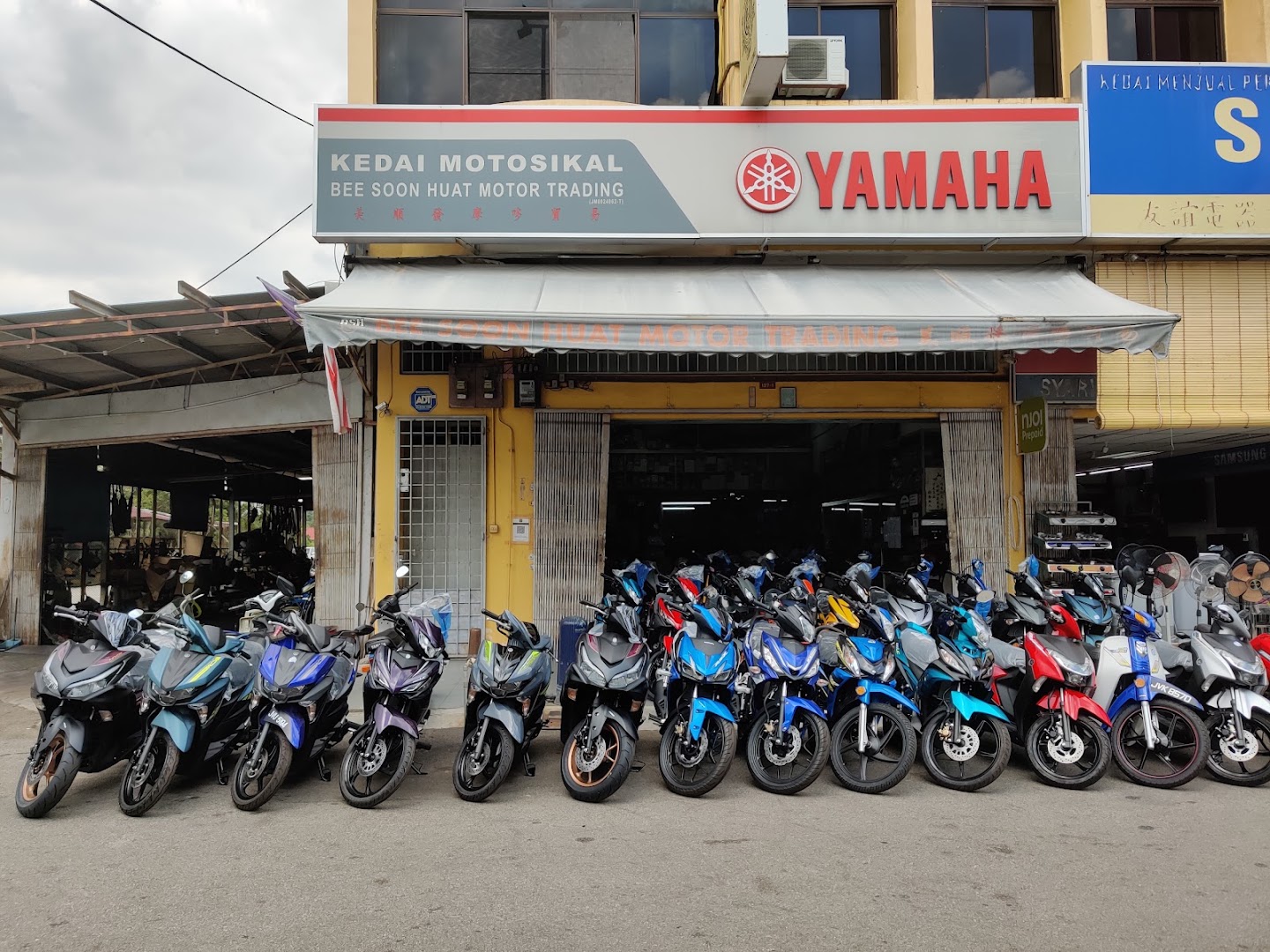 Bee Soon Huat Motor SDN BHD (YAMAHA YQS PAGOH) in Muar