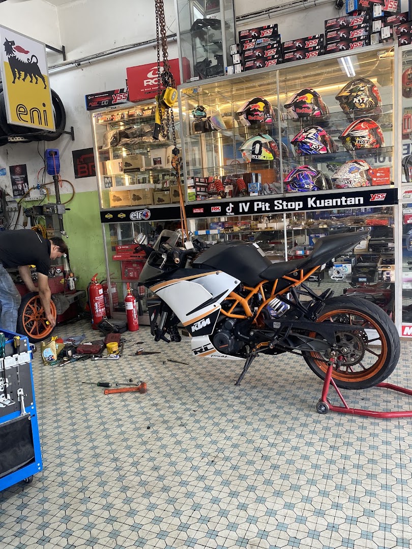 IV Pit Stop Bike Centre And Accessories — photo 3