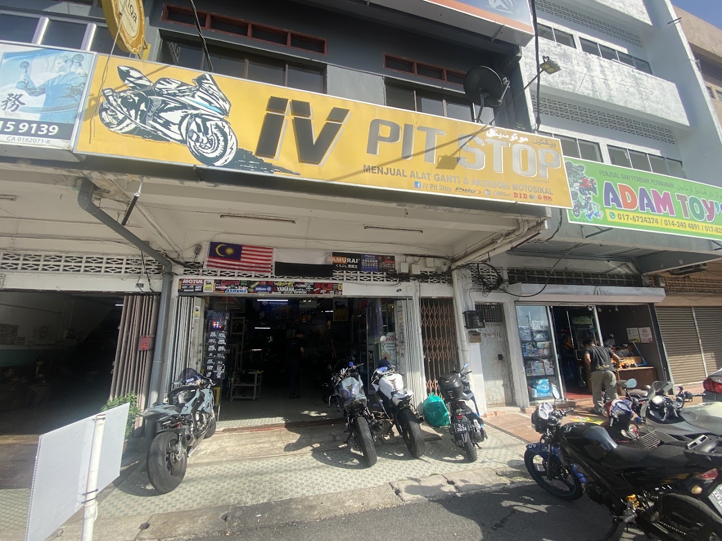 IV Pit Stop Bike Centre And Accessories — photo 4