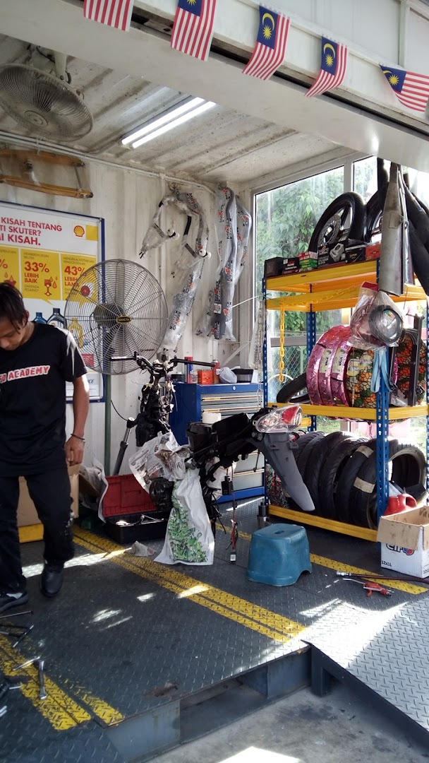 Pusat Servis Motosikal Shell Salak Tinggi — photo 2