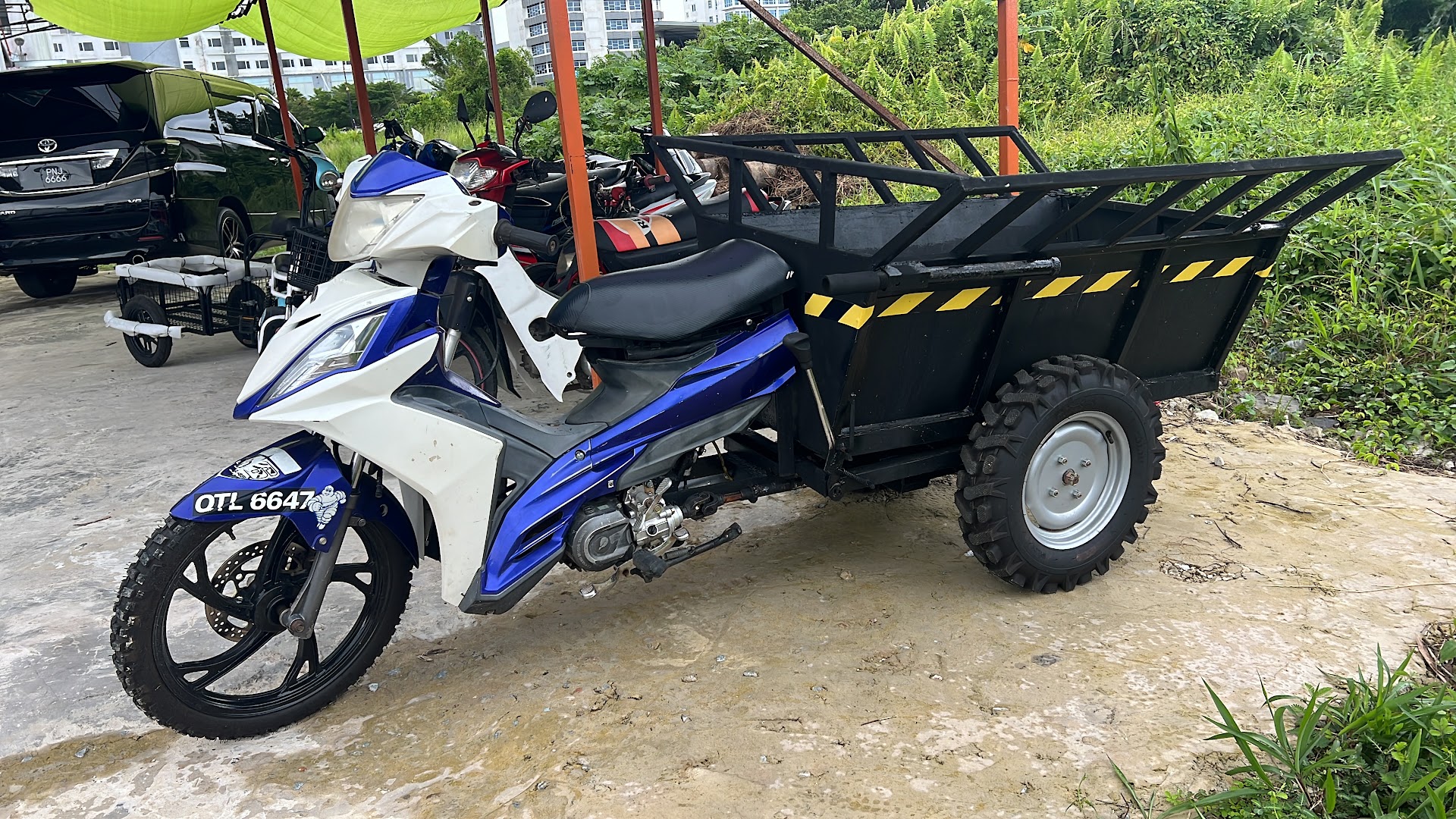 LH MOTOR PATRS — photo 4