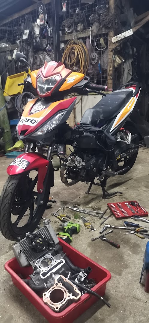 Che Awang Motorsport (CAMC) in Merbok