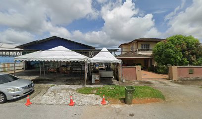Nazrul in Kuching