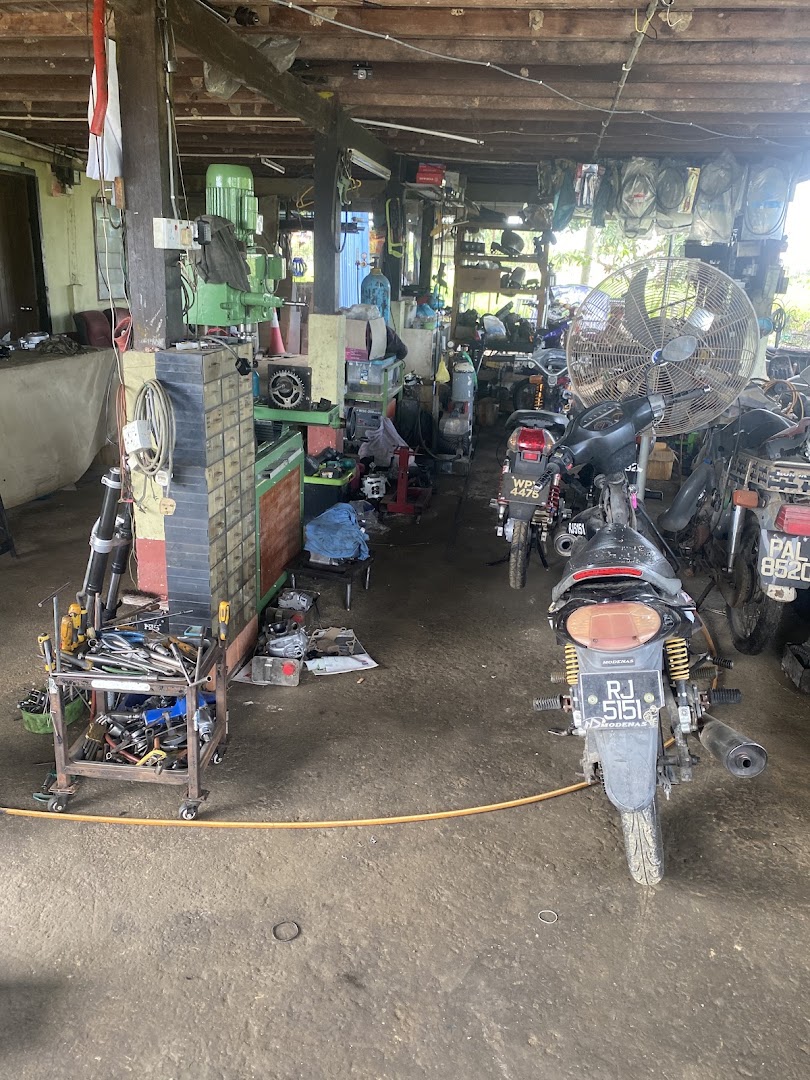Nazirul Motor — photo 2