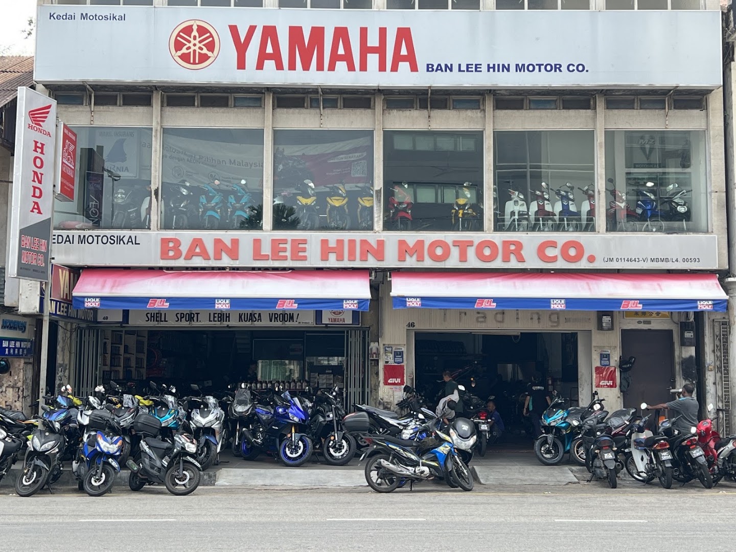 BAN LEE HIN MOTOR CO. in Malacca