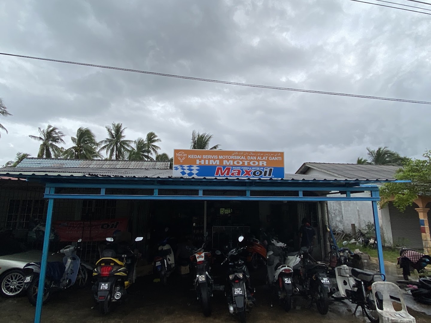 HIM MOTOR — photo 3