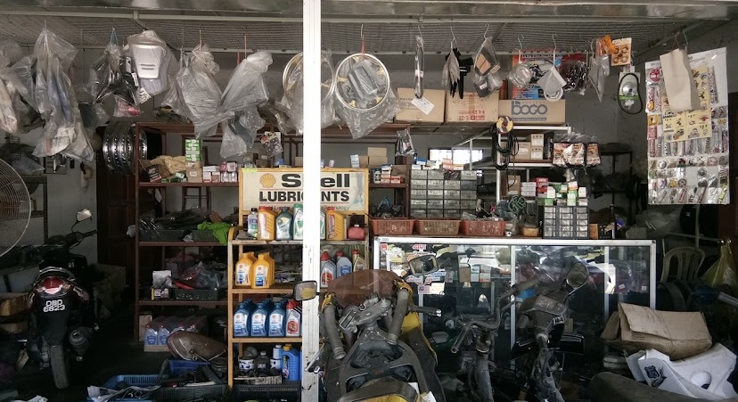 HIM MOTOR — photo 4