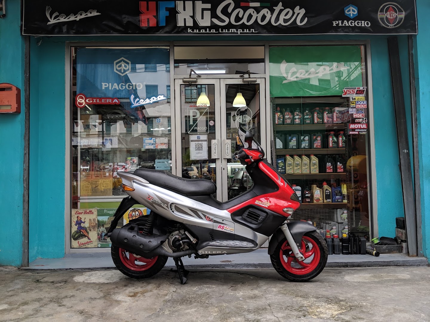 xfxt scooter vespa — photo 1