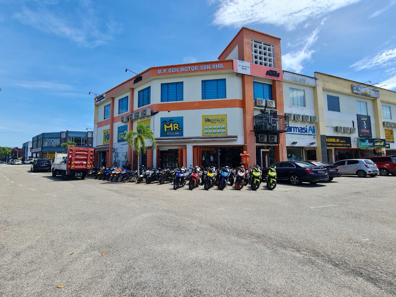 Honda BigWing Melaka — photo 3