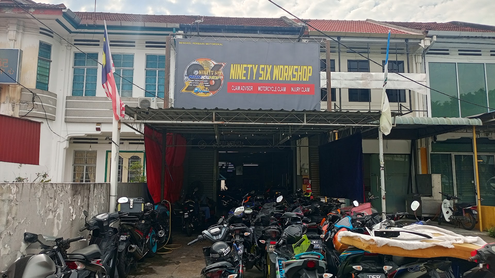 96 NINETY SIX WORKSHOP (TIMUR LAUT) — photo 4