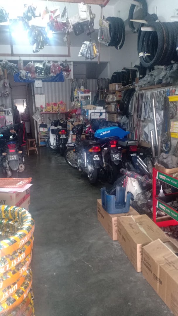 Castrol Bike Point - Sv Malini Enterprise — photo 3