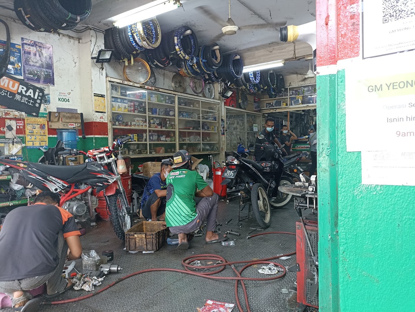 Castrol Bike Point - GM YEONG TRADING in Kuantan