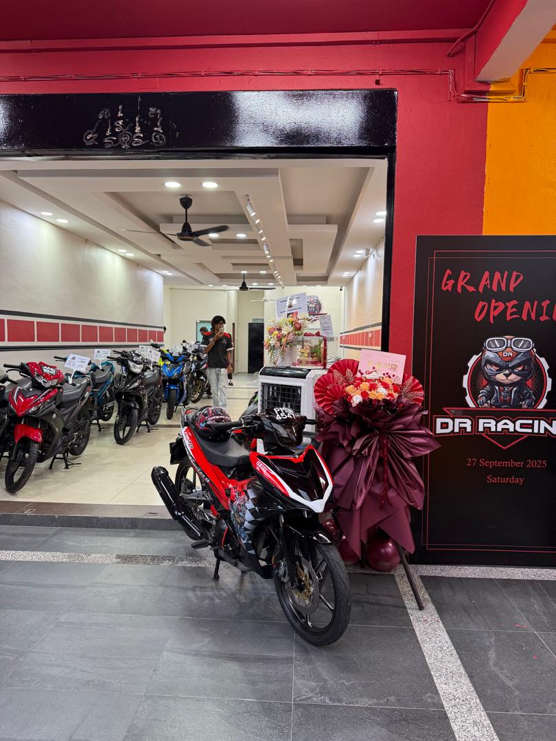 DR RACING SHOP 2 — photo 3