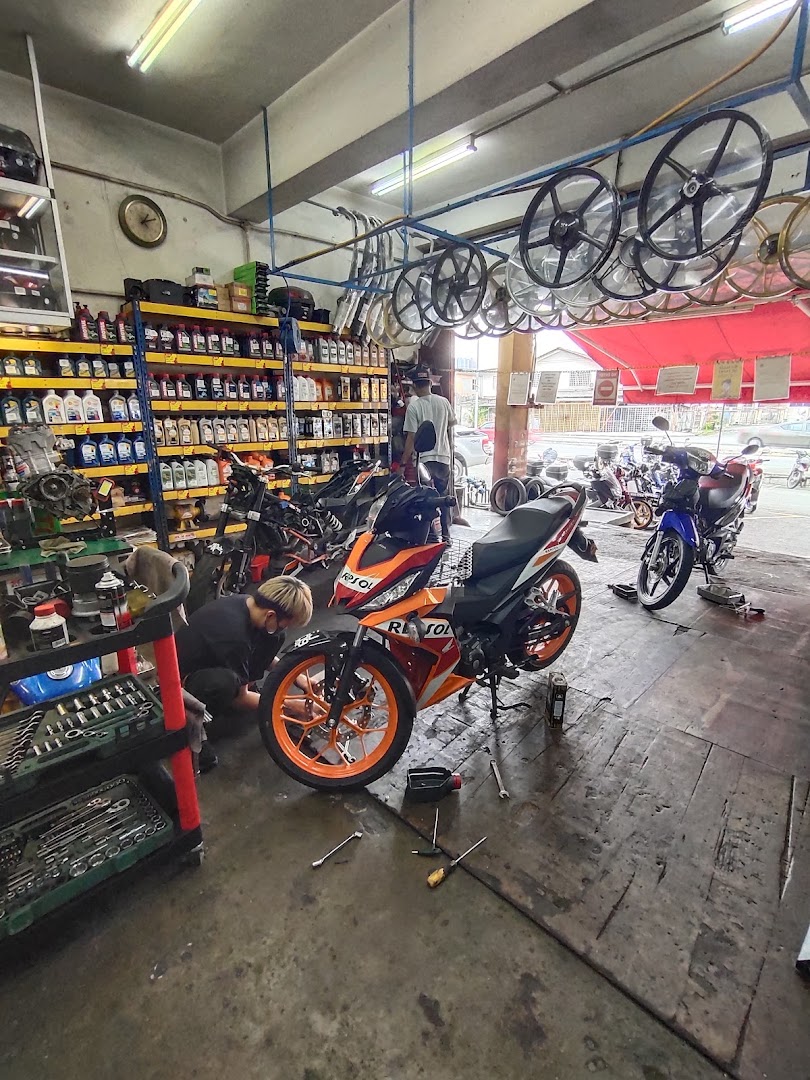 Power Up Motorcycle in Cheras