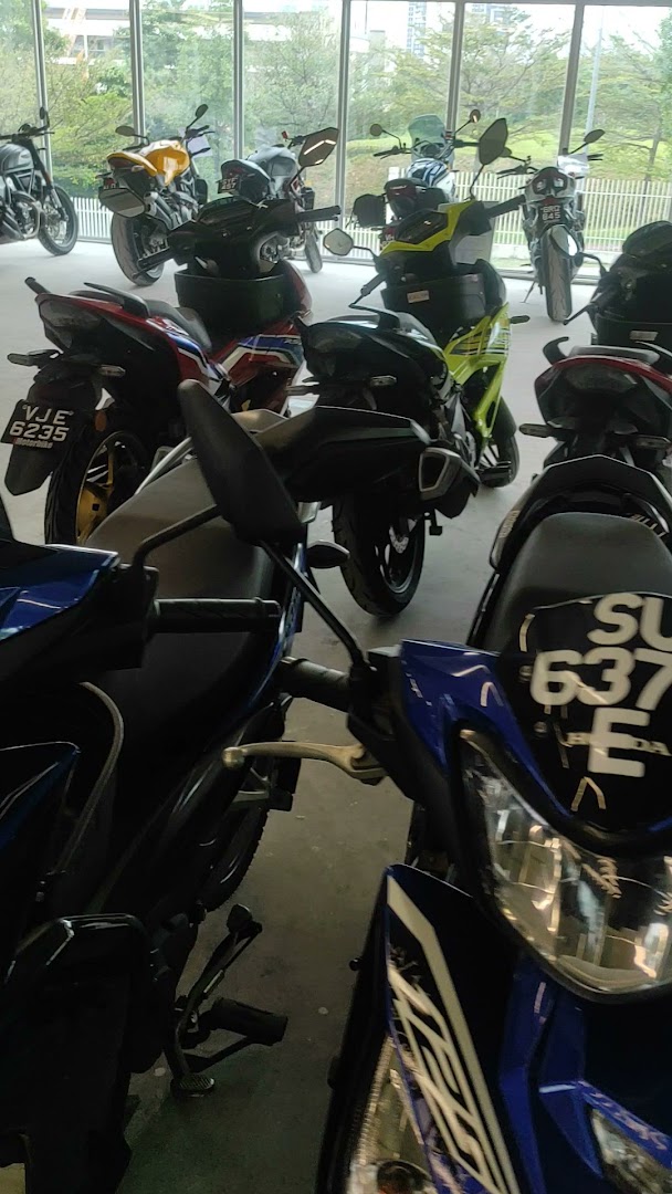 Peja garage — photo 2