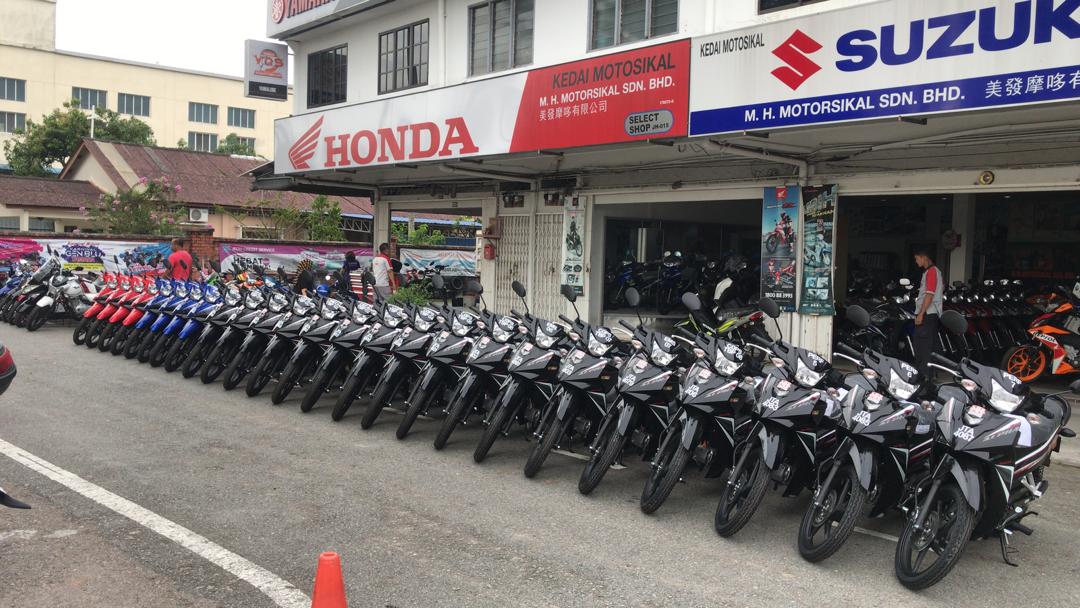 Modenas @ M.H. Motorsikal Sdn. Bhd. in Pontian District