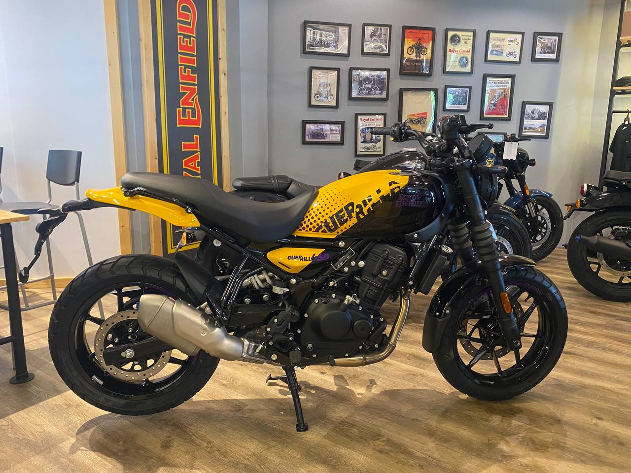 Royal Enfield Kuantan — photo 3
