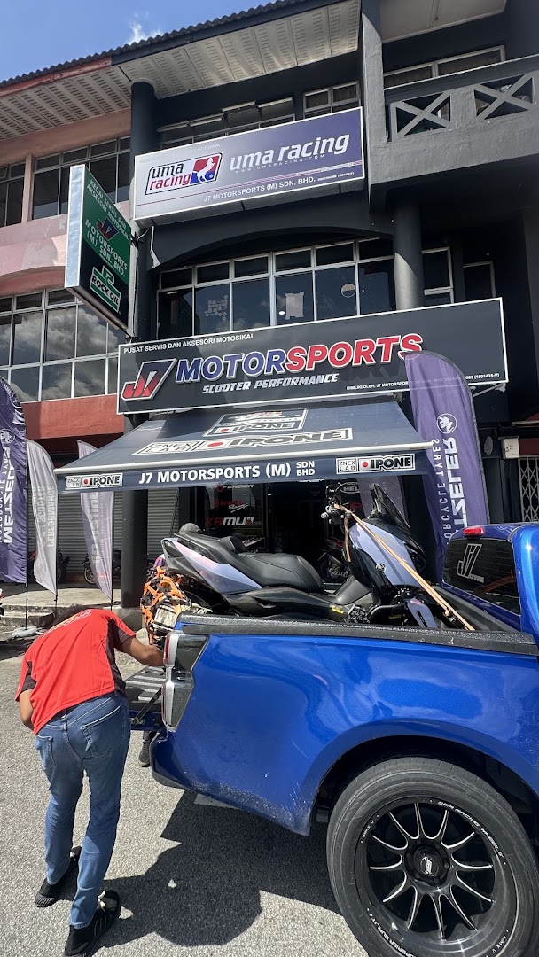 J7 MOTORSPORTS in Senai