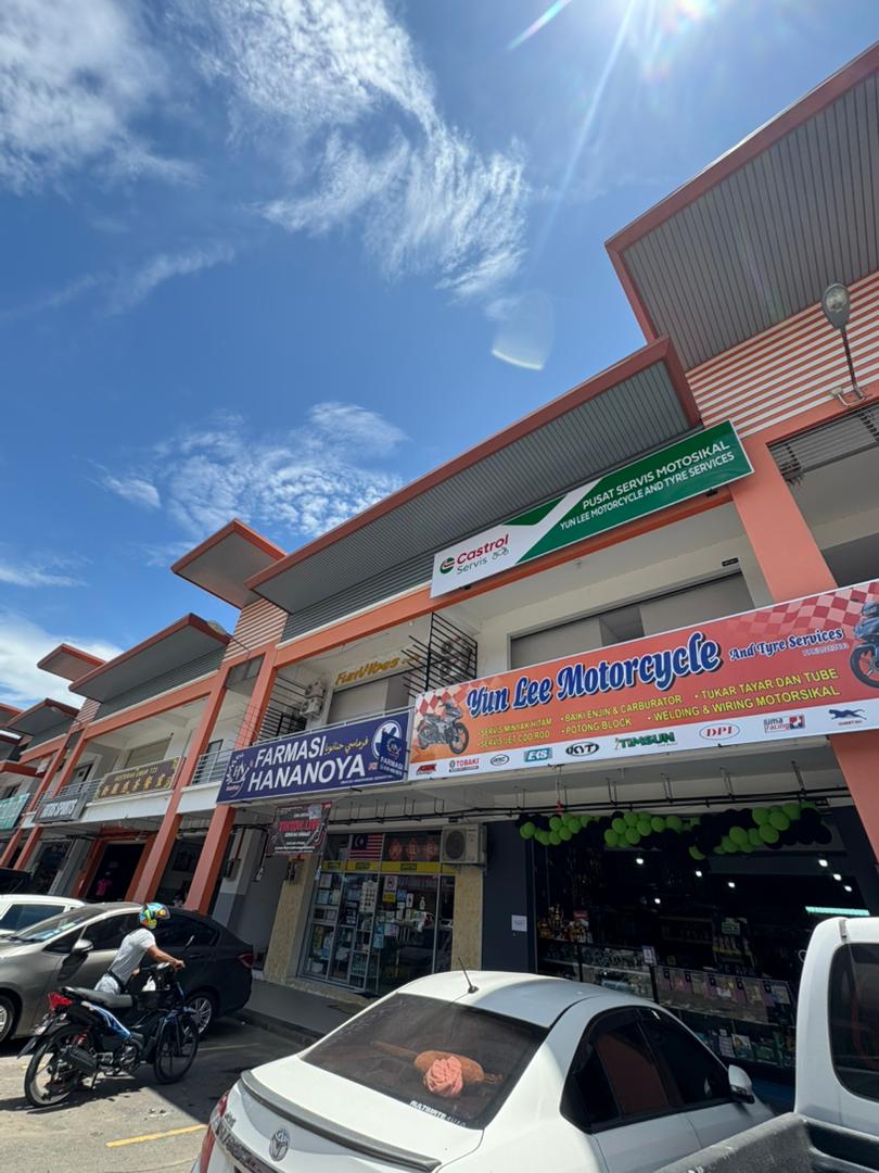 YUN LEE MOTORCYCLE AND TYRE SERVICES in Papar