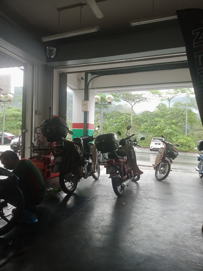 HENG LEE MOTOR TRADING — photo 2