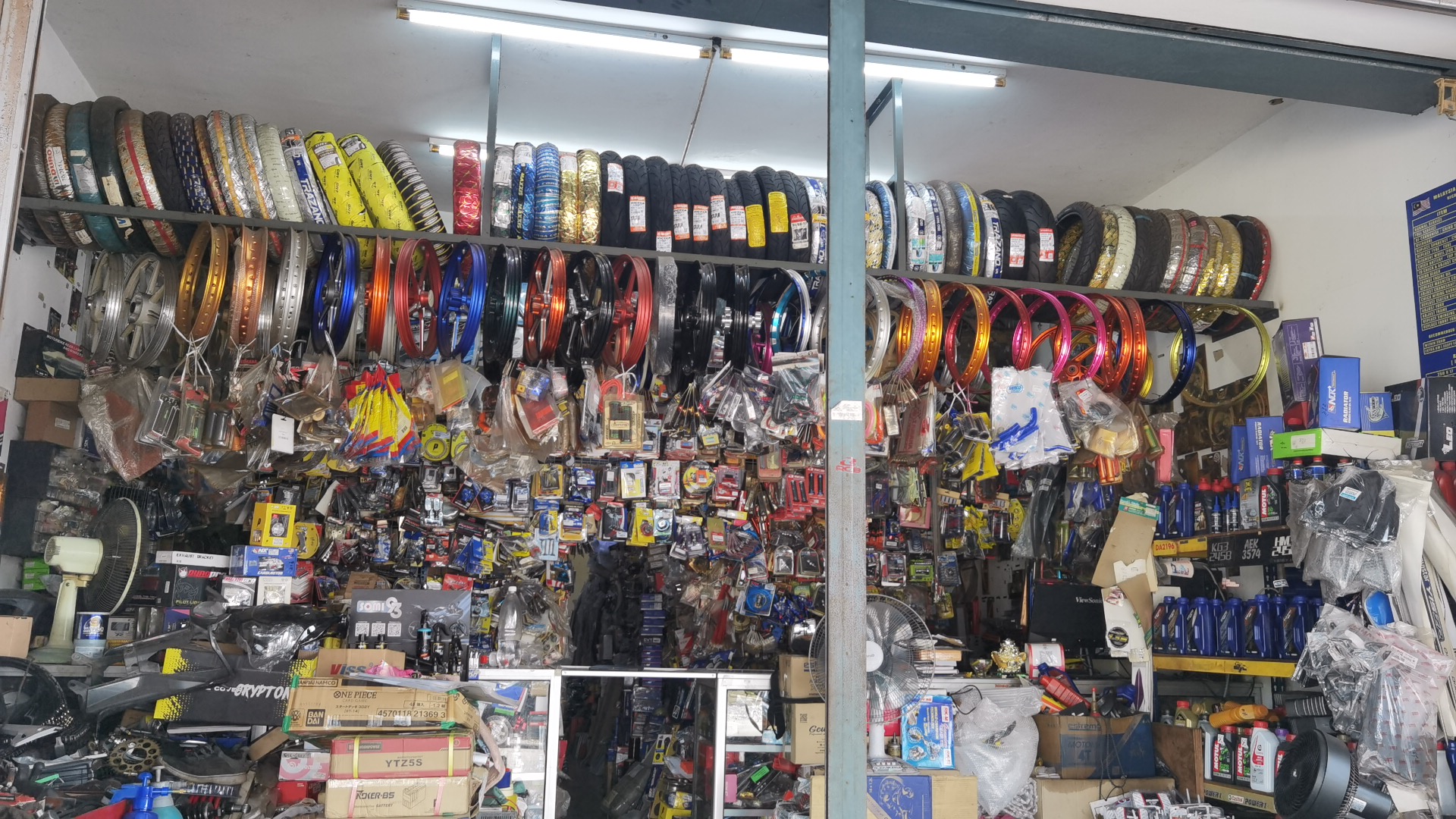 WELLY MOTOR SERVICE CENTRE — photo 3