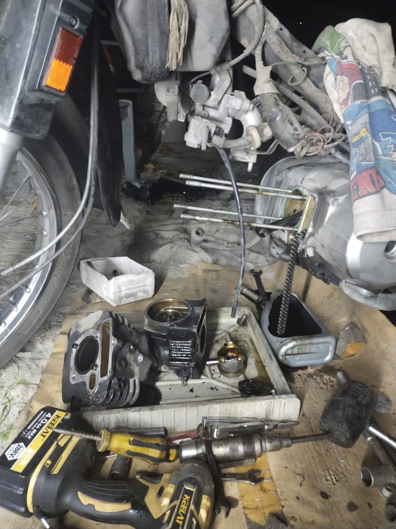 as garage — photo 2
