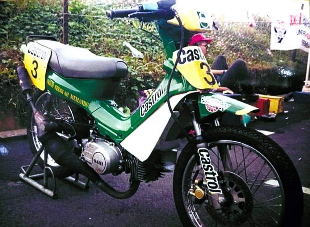 Bengkel Lee Sahak Motor in Chemor