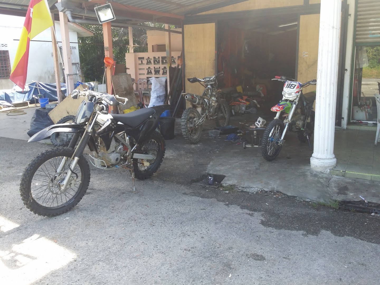 Malaysia Motocross Exchange - Mme Shoppe — photo 3