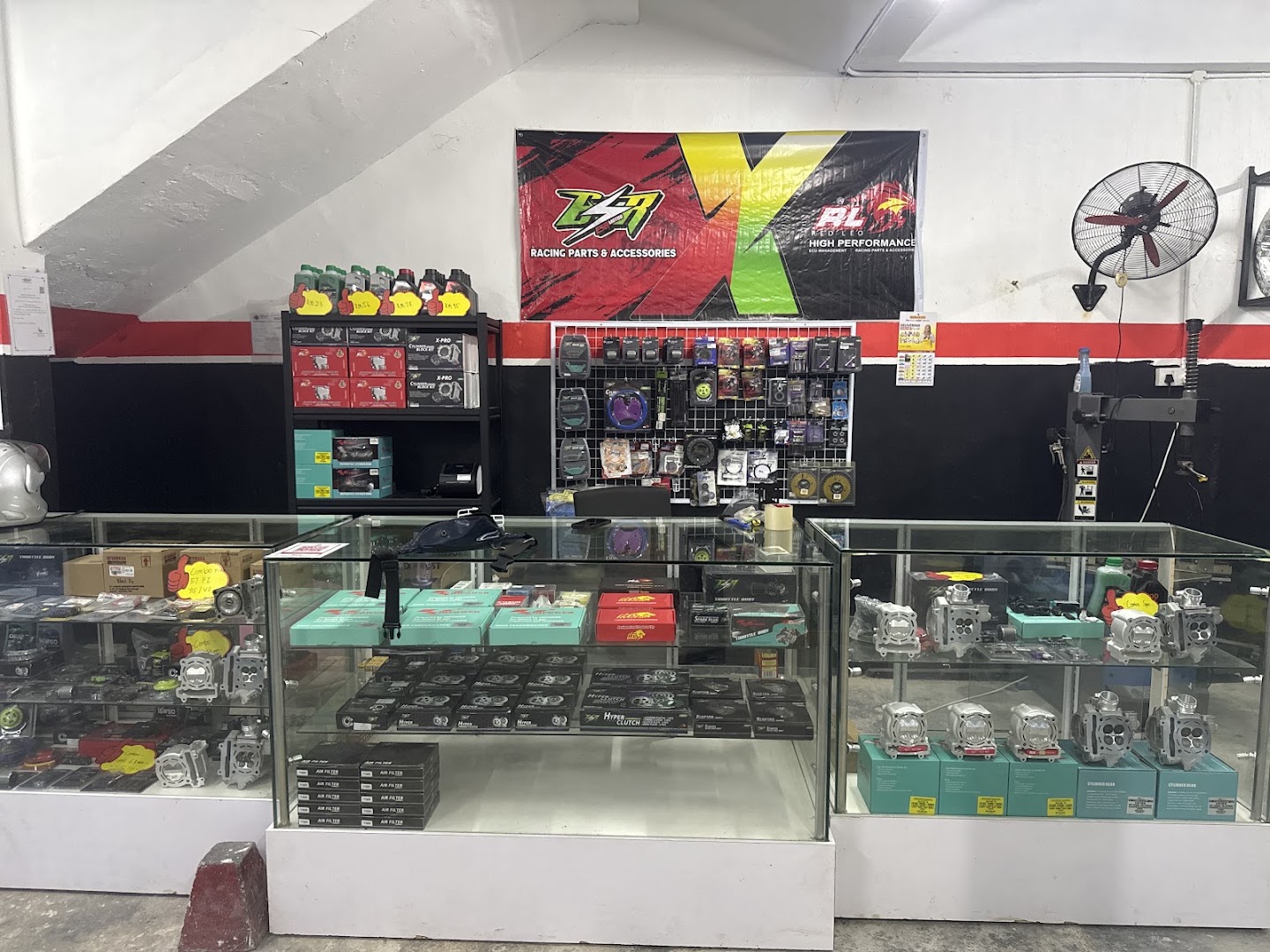 Two brothers garage — photo 2